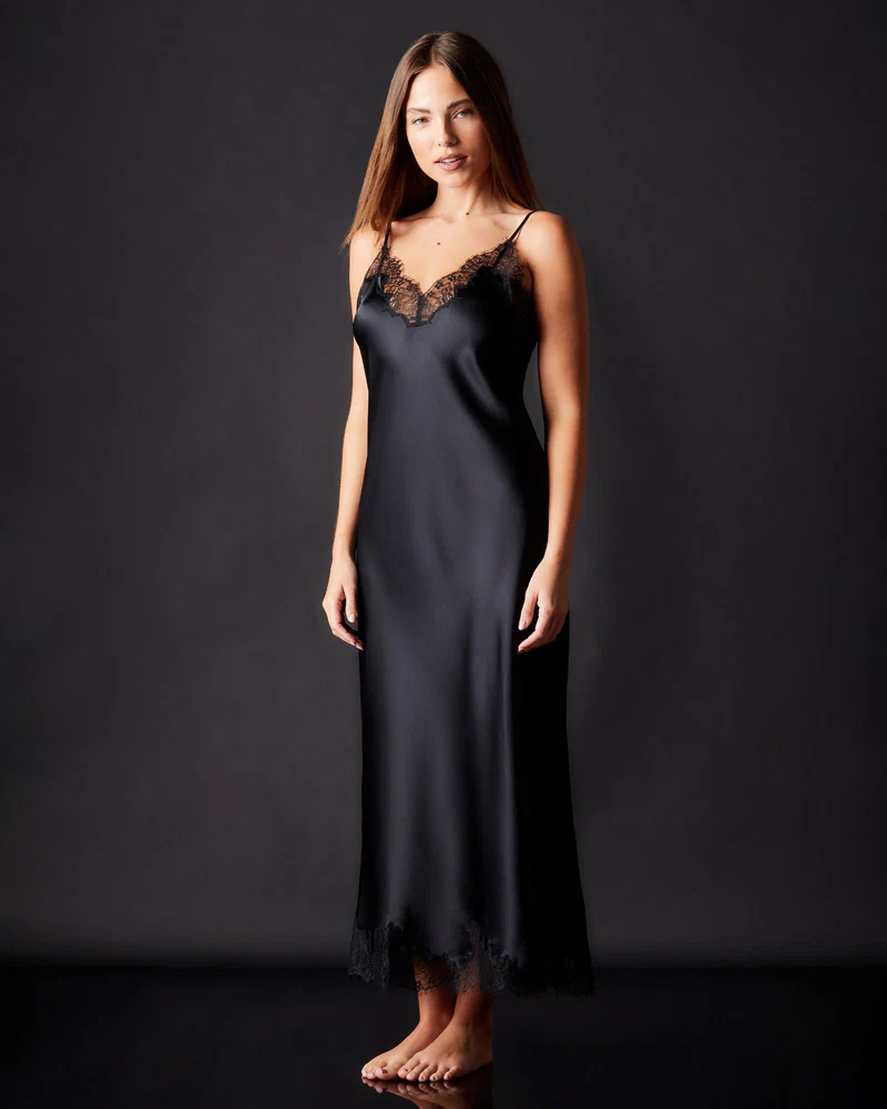 Charlotte Long Slip 2