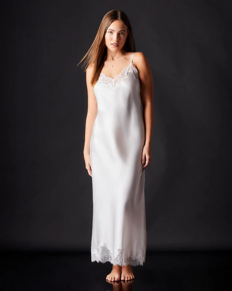 Charlotte Long Slip 2